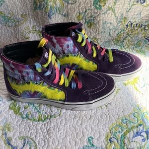 Vans, multicolored, tie-dye shoe 7.5